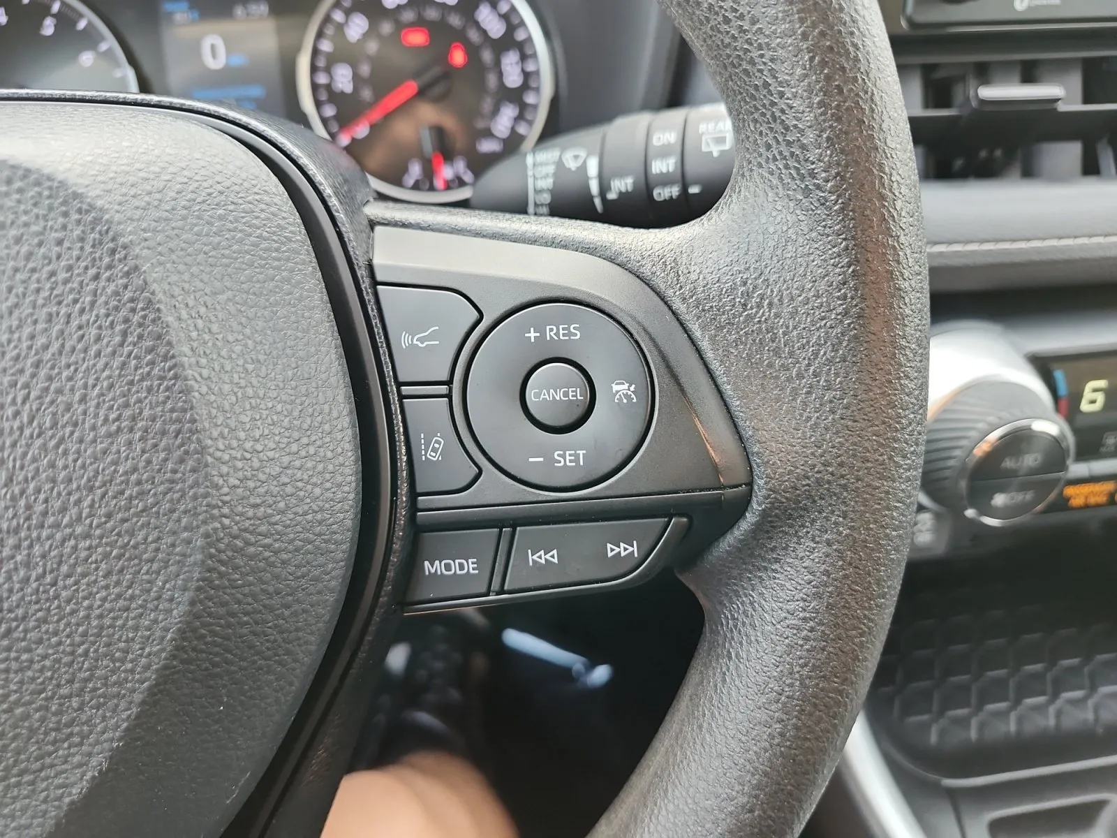 Toyota RAV4 photo 23