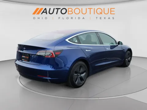 More photos of 2019 Tesla Model 3 Standard Range Plus at Auto Boutique Ohio, OH