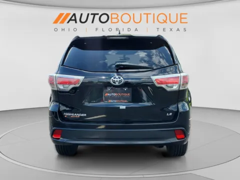 More photos of 2015 Toyota Highlander LE Plus at Auto Boutique Ohio, OH