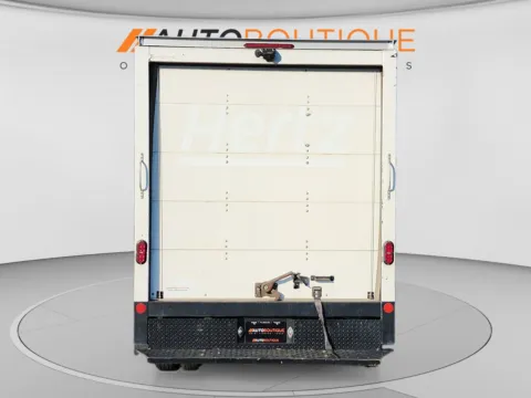 More photos of 2022 Ford Transit Cutaway 350 HD at Auto Boutique Ohio, OH