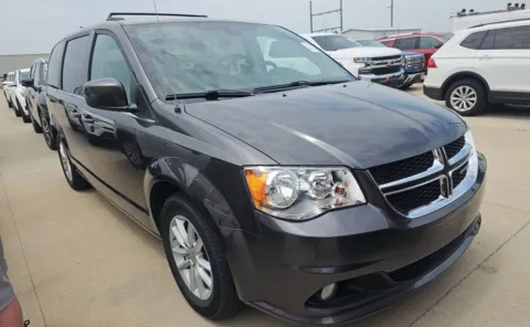 Another view of 2019 Dodge Grand Caravan SXT for sale in Columbus, OH at Auto Boutique Ohio