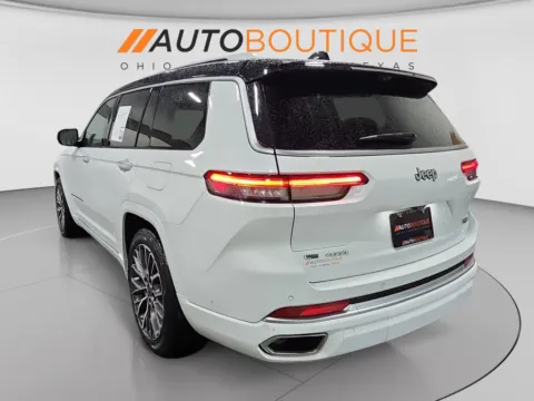 Another view of 2022 Jeep Grand Cherokee L Summit Reserve for sale in Columbus, OH at Auto Boutique Ohio