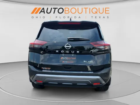 More photos of 2023 Nissan Rogue SL at Auto Boutique Ohio, OH