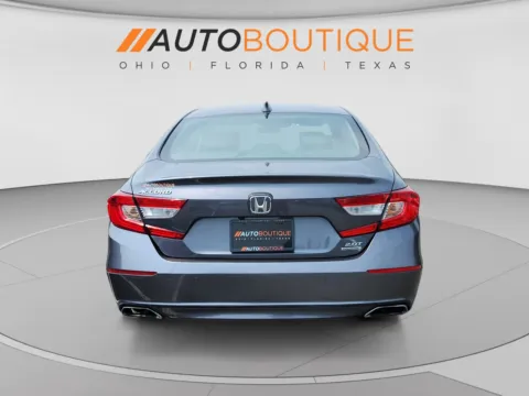 More photos of 2018 Honda Accord Sedan Touring 2.0T at Auto Boutique Ohio, OH