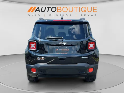 More photos of 2018 Jeep Renegade Latitude at Auto Boutique Ohio, OH