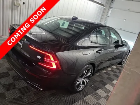 More photos of 2021 Volvo S60 R-Design Expression at Auto Boutique Ohio, OH