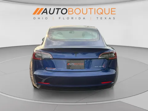 More photos of 2019 Tesla Model 3 Long Range at Auto Boutique Ohio, OH