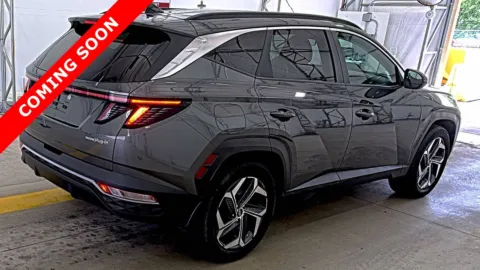 More photos of 2022 Hyundai Tucson Plug-In Hybrid SEL at Auto Boutique Ohio, OH
