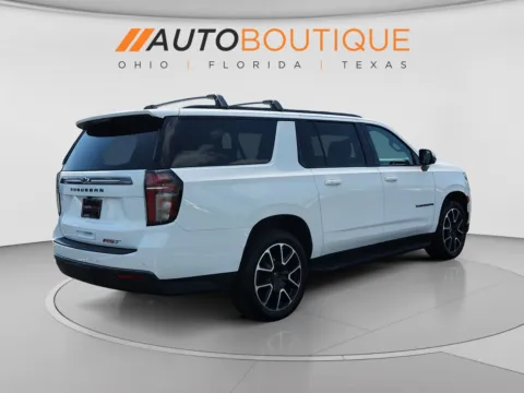 More photos of 2021 Chevrolet Suburban RST at Auto Boutique Ohio, OH