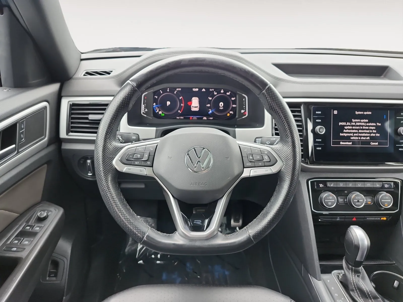 Volkswagen Atlas Cross Sport photo 12