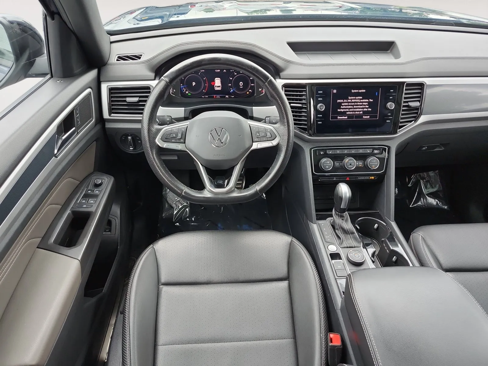 Volkswagen Atlas Cross Sport photo 10