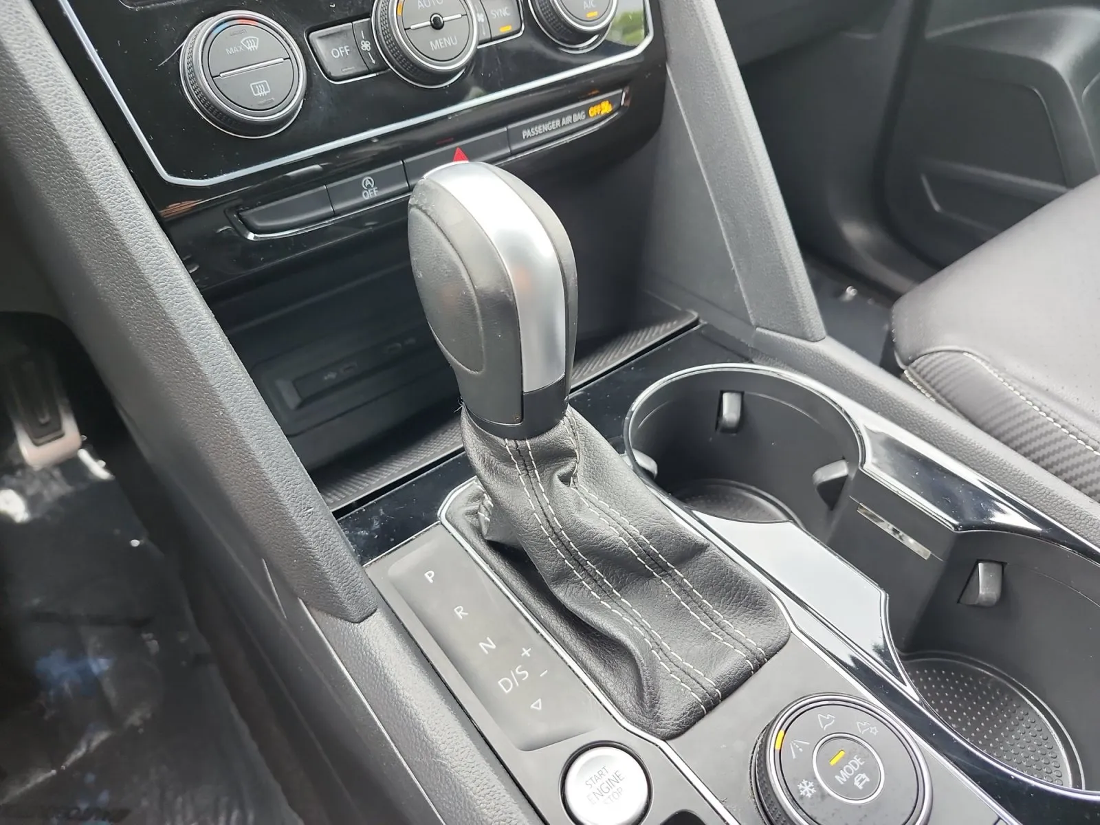 Volkswagen Atlas Cross Sport photo 22