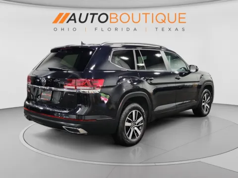More photos of 2023 Volkswagen Atlas 2.0T SE at Auto Boutique Ohio, OH
