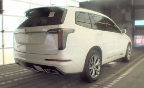 More photos of 2020 Cadillac XT6 AWD Sport at Auto Boutique Ohio, OH