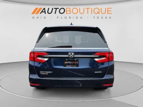 More photos of 2023 Honda Odyssey Touring at Auto Boutique Ohio, OH