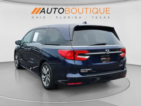 Another view of 2023 Honda Odyssey Touring for sale in Columbus, OH at Auto Boutique Ohio