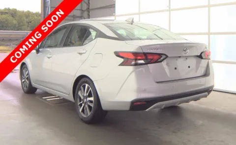 More photos of 2021 Nissan Versa SV at Auto Boutique Ohio, OH