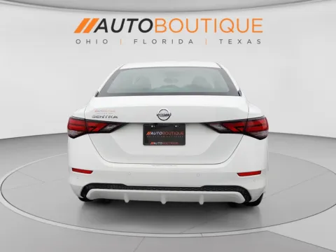 More photos of 2020 Nissan Sentra S at Auto Boutique Ohio, OH
