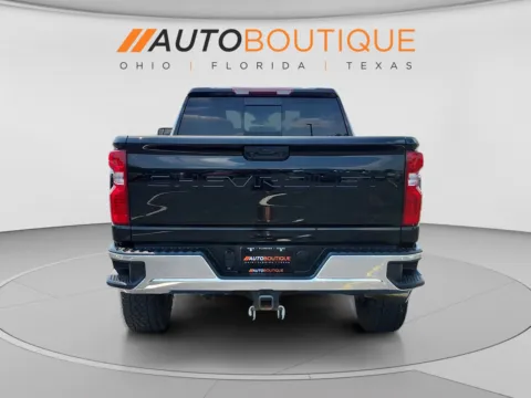 More photos of 2024 Chevrolet Silverado 2500HD LT at Auto Boutique Ohio, OH