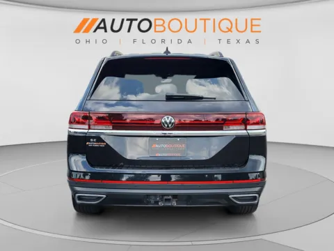 More photos of 2024 Volkswagen Atlas 2.0T SE w/Technology at Auto Boutique Ohio, OH