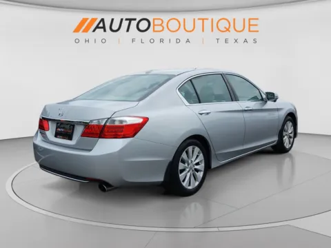 More photos of 2013 Honda Accord Sdn EX-L at Auto Boutique Ohio, OH