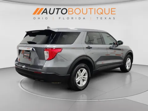 More photos of 2024 Ford Explorer at Auto Boutique Ohio, OH