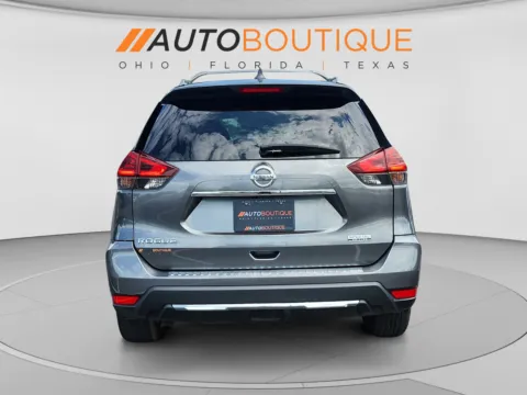 More photos of 2019 Nissan Rogue S at Auto Boutique Ohio, OH