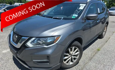 Gray 2019 Nissan Rogue S for sale in Columbus, OH