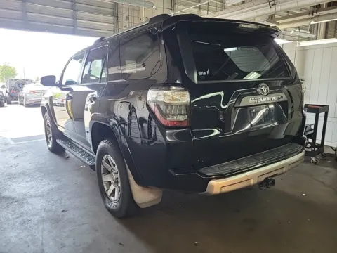 More photos of 2015 Toyota 4Runner Trail at Auto Boutique Ohio, OH