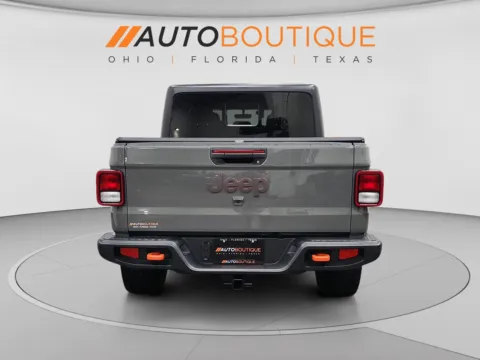 More photos of 2023 Jeep Gladiator Mojave at Auto Boutique Ohio, OH