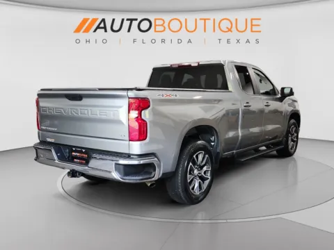 More photos of 2023 Chevrolet Silverado 1500 LT at Auto Boutique Ohio, OH