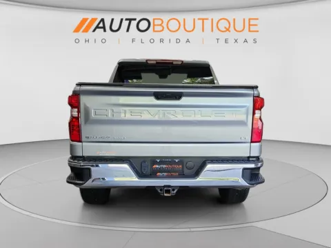 More photos of 2023 Chevrolet Silverado 1500 LT at Auto Boutique Ohio, OH