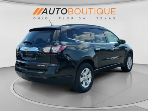 More photos of 2014 Chevrolet Traverse LT at Auto Boutique Ohio, OH