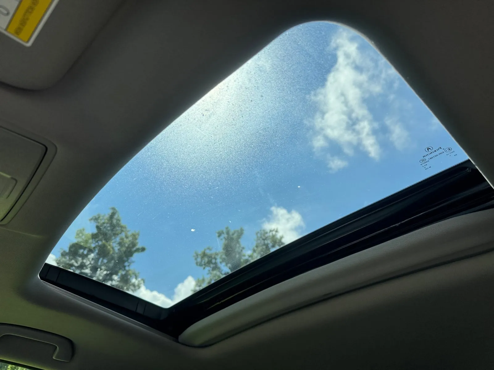 Acura MDX photo 18