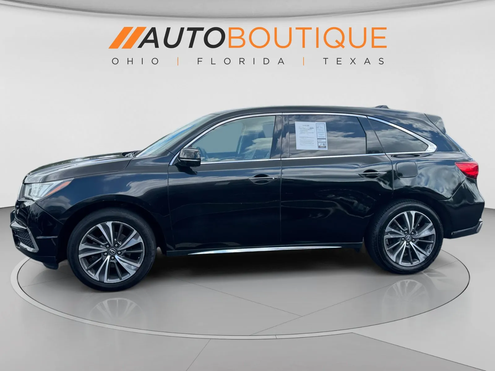 Acura MDX photo 2