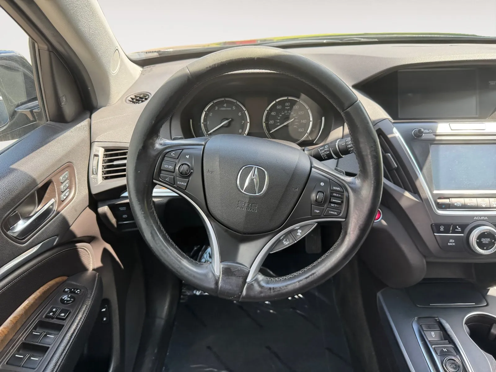 Acura MDX photo 12