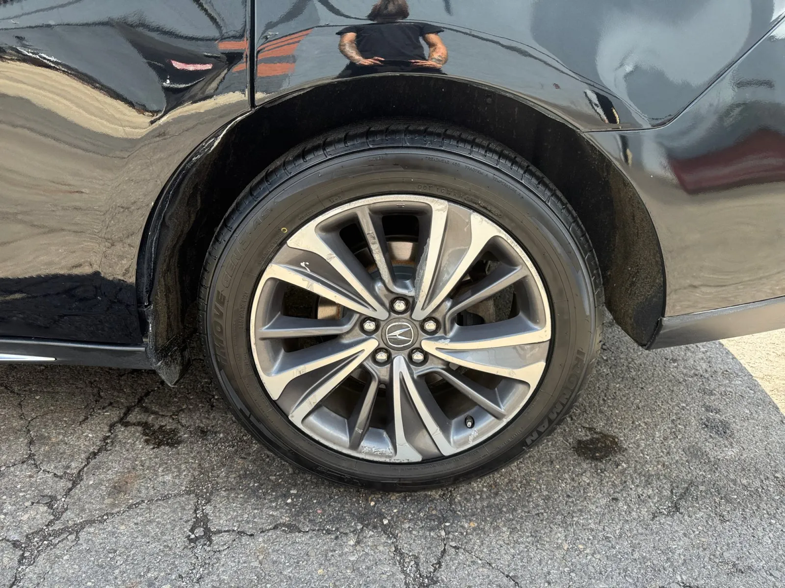 Acura MDX photo 16
