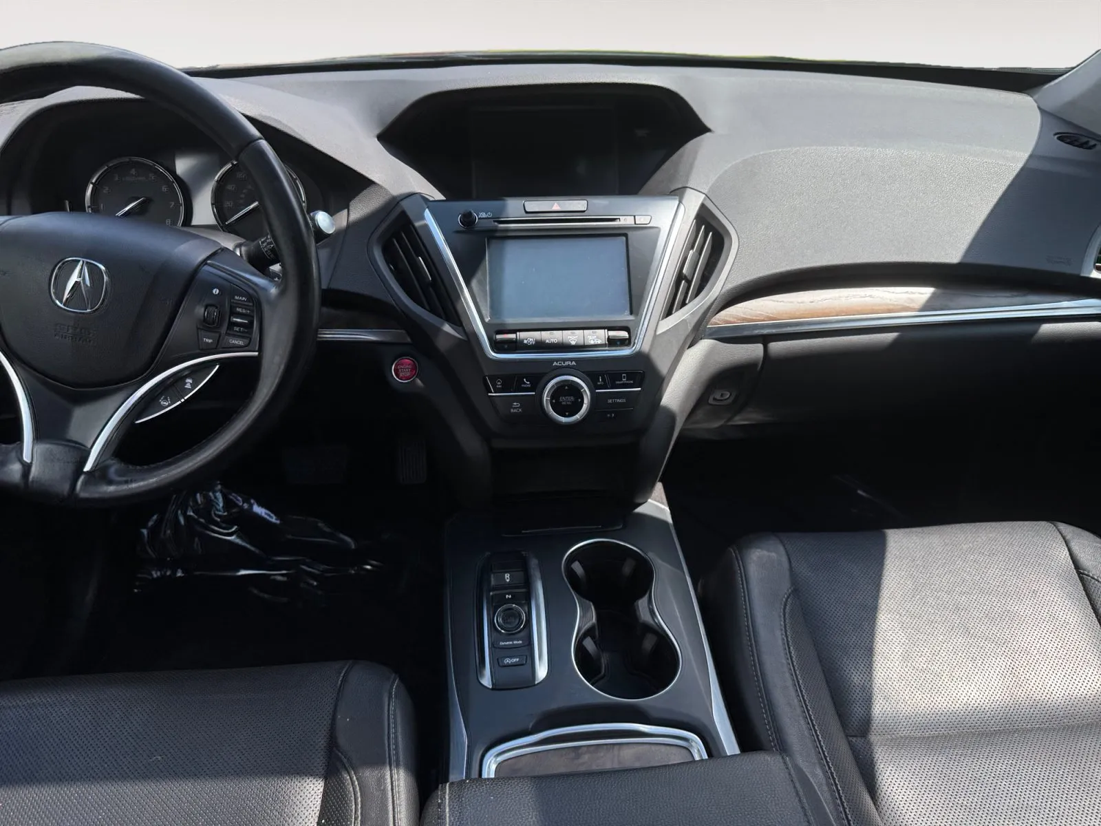 Acura MDX photo 11