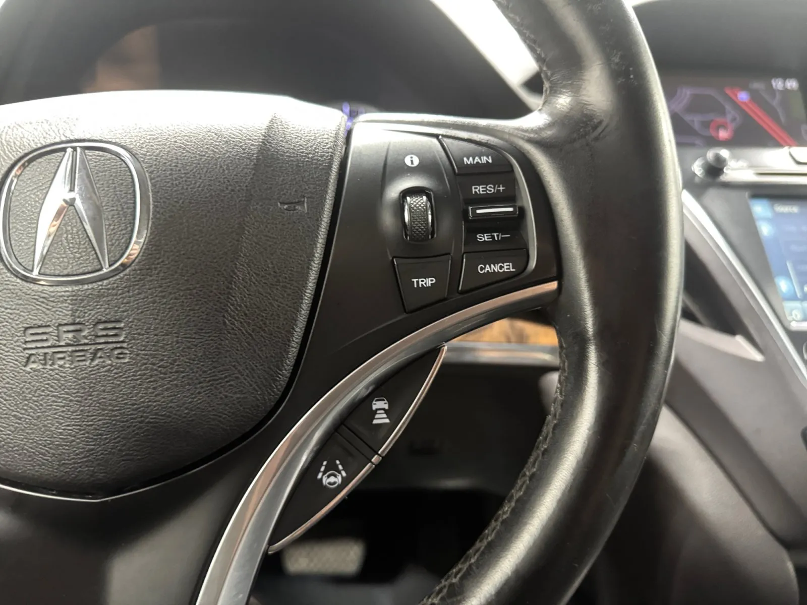 Acura MDX photo 28