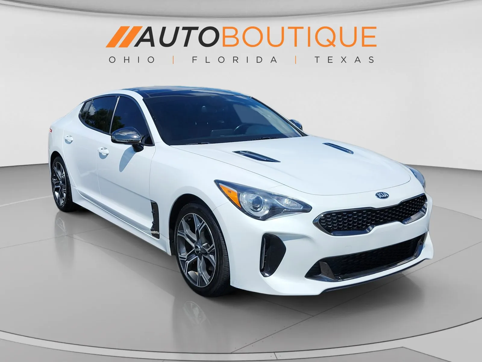 Kia Stinger photo 7