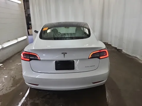 More photos of 2020 Tesla Model 3 Long Range at Auto Boutique Ohio, OH