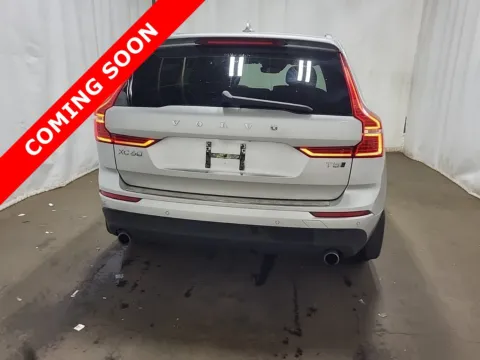 More photos of 2021 Volvo XC60 Momentum at Auto Boutique Ohio, OH