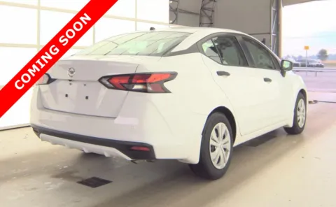 More photos of 2021 Nissan Versa S at Auto Boutique Ohio, OH