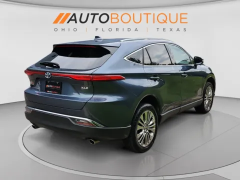 More photos of 2023 Toyota Venza XLE at Auto Boutique Ohio, OH