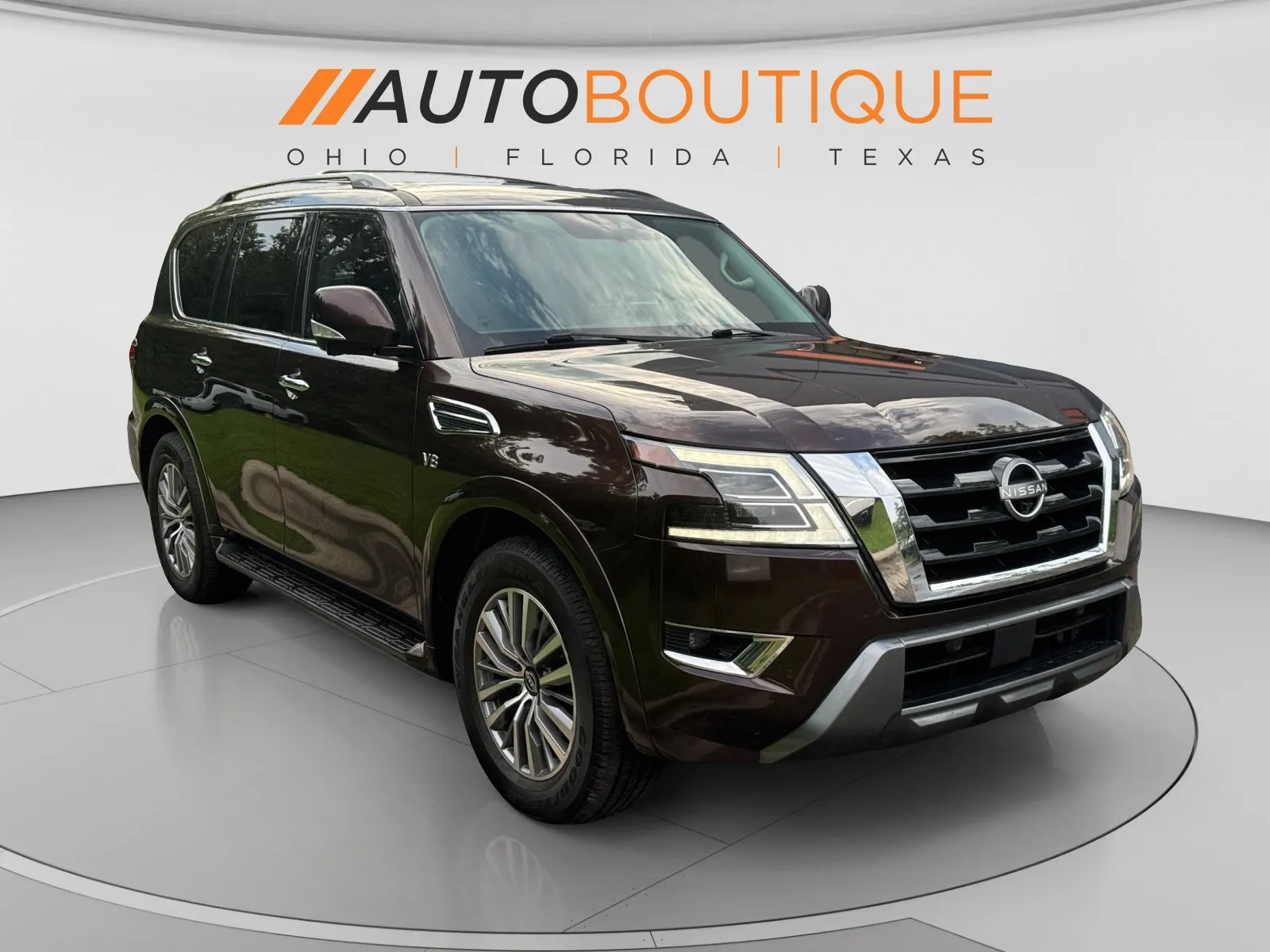 Nissan Armada photo 7