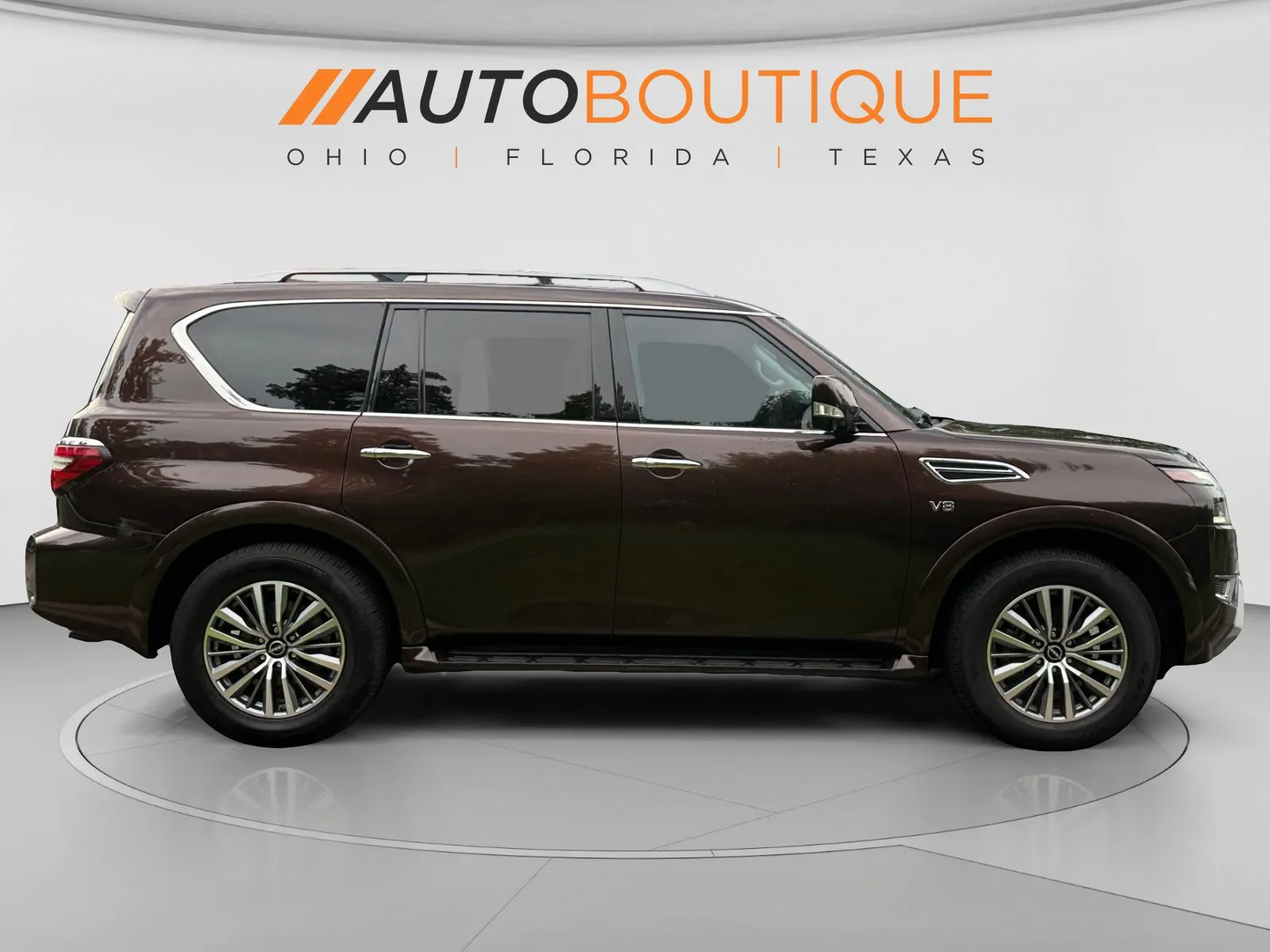 Nissan Armada photo 6