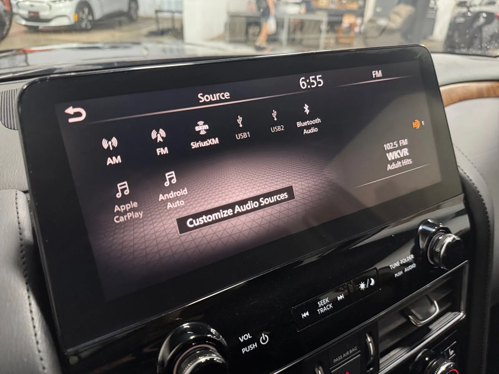 Nissan Armada photo 22
