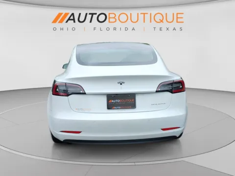 More photos of 2020 Tesla Model 3 Long Range at Auto Boutique Ohio, OH