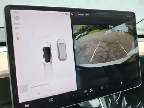 More photos of 2020 Tesla Model 3 Long Range at Auto Boutique Ohio, OH