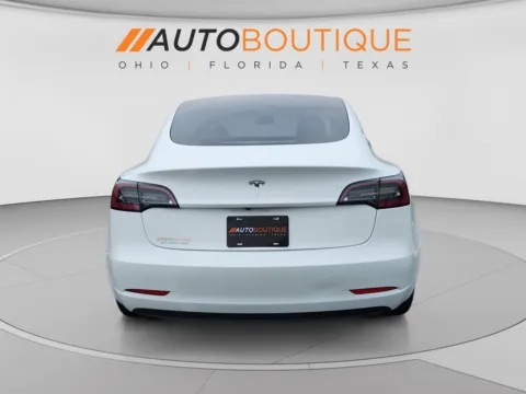 More photos of 2023 Tesla Model 3 at Auto Boutique Ohio, OH